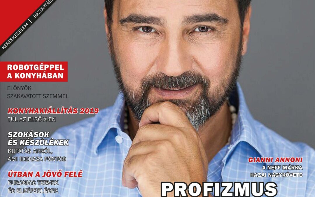Március 2019