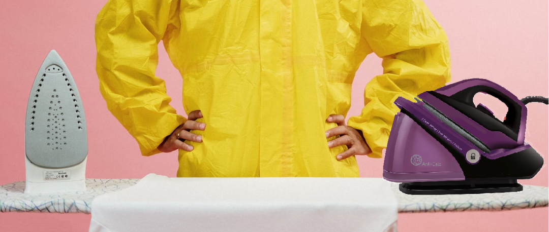 Gőzölős vasaló a gőzállomás ellen