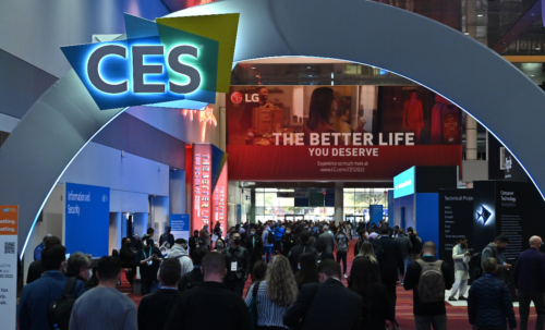 Az LG díjeső az idei CES kiállításon