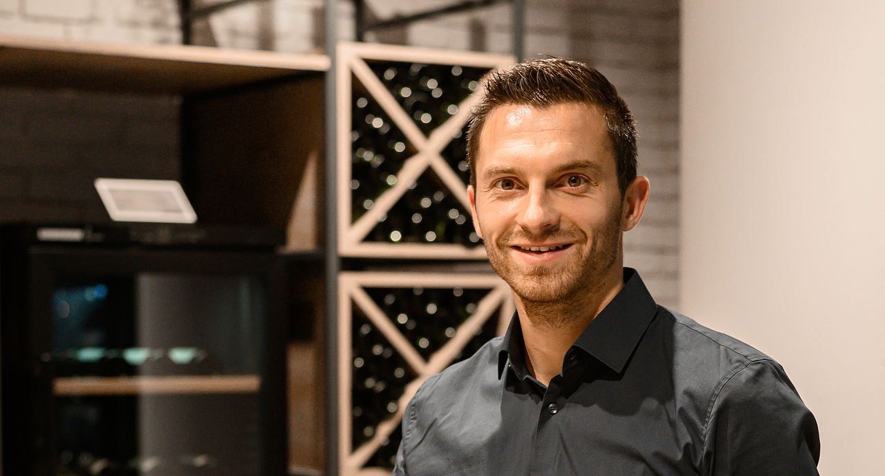Liebherr, Thomas Ausserdorfer