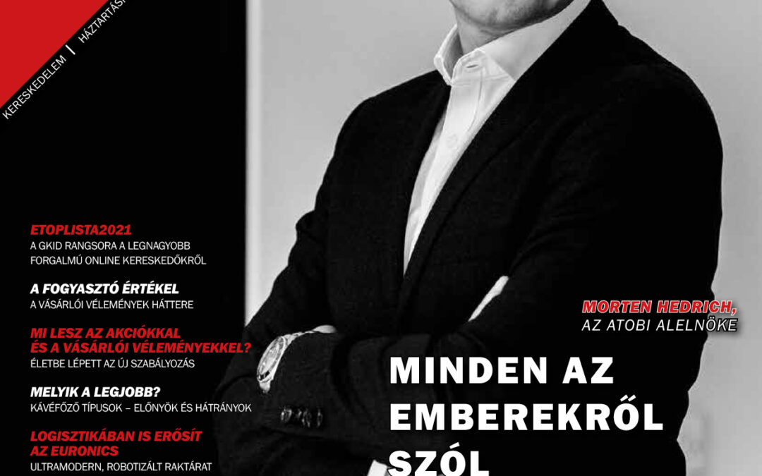 Június 2022