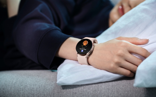 Aludni segít az okosóra