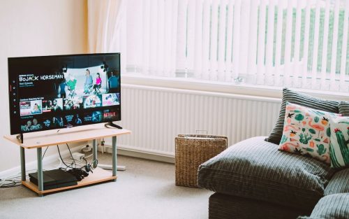 Túl a vizualitáson | Termékválogatás 50″ UHD televíziókból