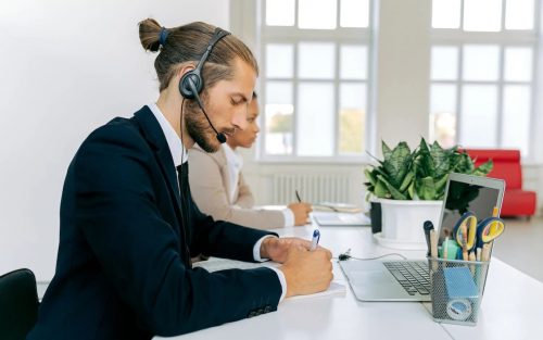 Ügyfélszolgálatban erősít az Orczy