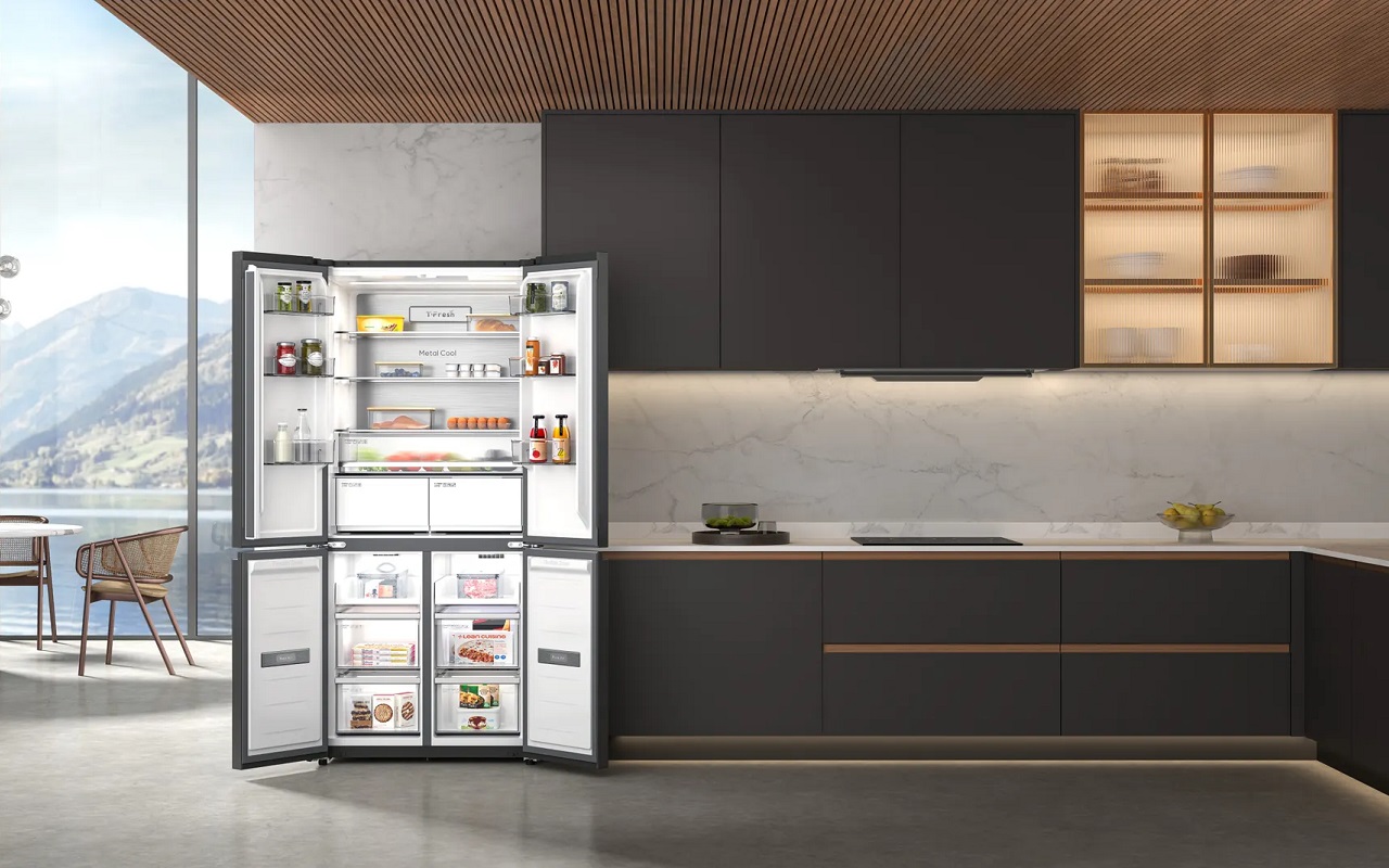 Beépítés szabadon liebherr_maruca_produktionsjubilaeum