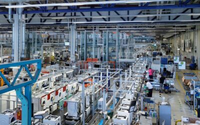 A BSH bezár két német gyárat