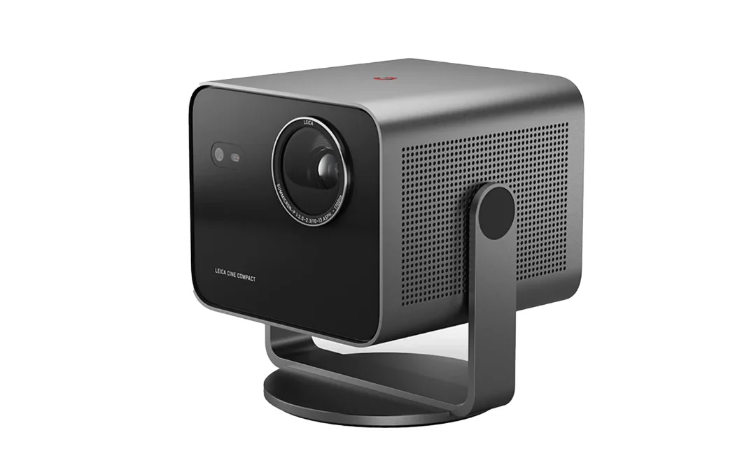 Sokoldalú projektor a Leica-tól