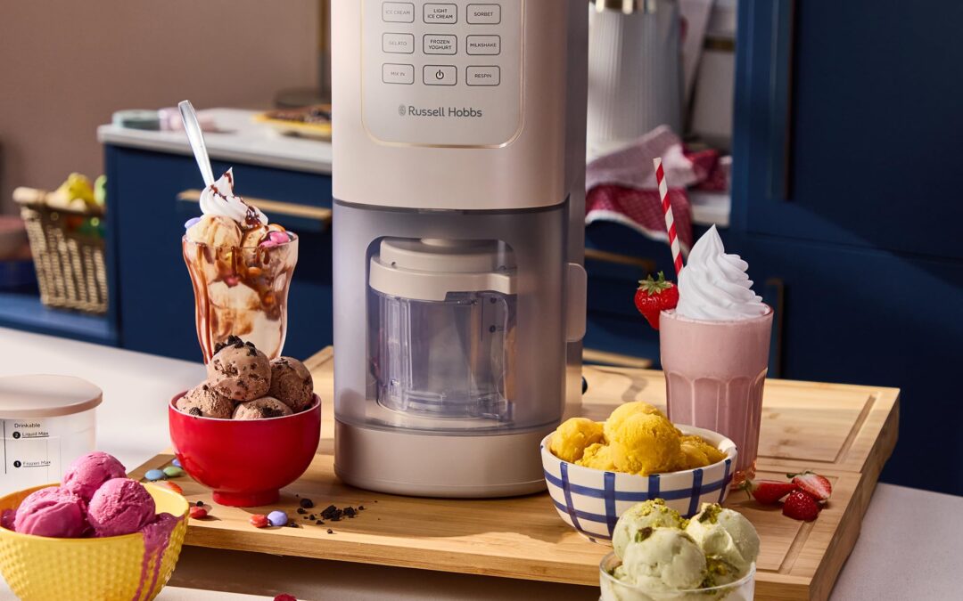 Fagylaltot készít a Russell Hobbs